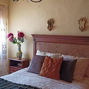 https://old-wall-house-desayuno-incluido.es-andalucia.com