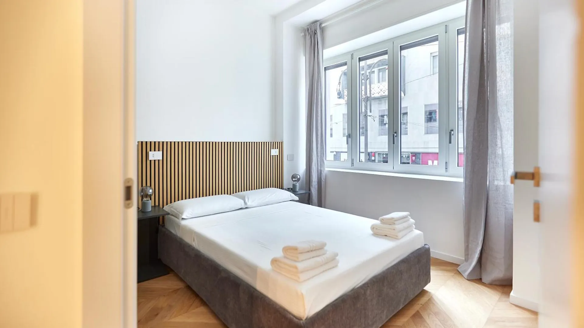 Duomo Cityview Grand Suites Milan Italy