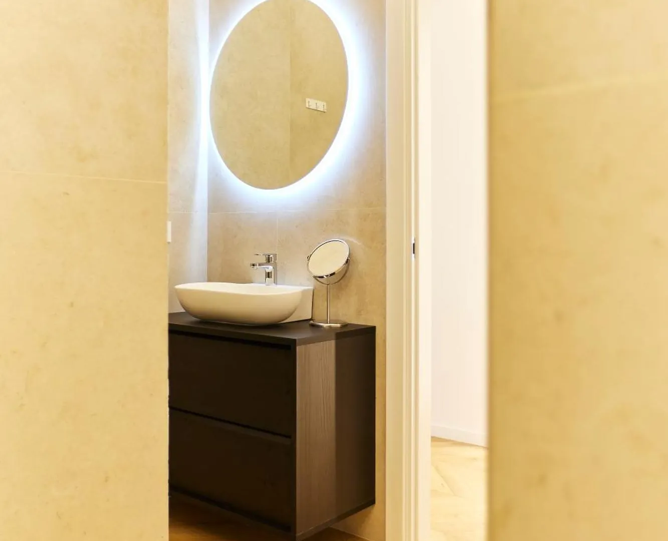 Duomo Cityview Grand Suites Milan 0*,  Italy